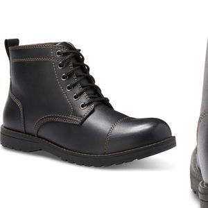 NWT Eastland Jason Cap Toe Lace-Up Boot Mens Size 9.5